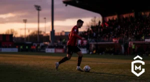 Estupiñán verso l’addio: il Milan cerca un nuovo esterno per l’estate 2026