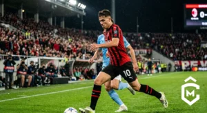 Leao nel mirino della Premier League: Manchester United in pole, ma il Milan fissa il prezzo